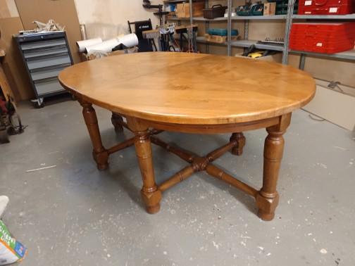 Table De Tonge ovale extensible,De Tonge(3)